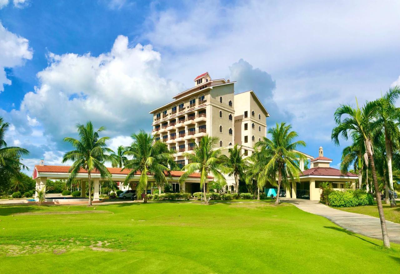 Queens Island Golf And Resort Medellin Exterior photo